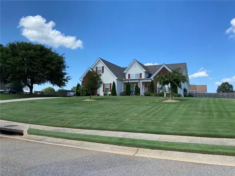 170 Buroak Dr, Jefferson, GA 30549