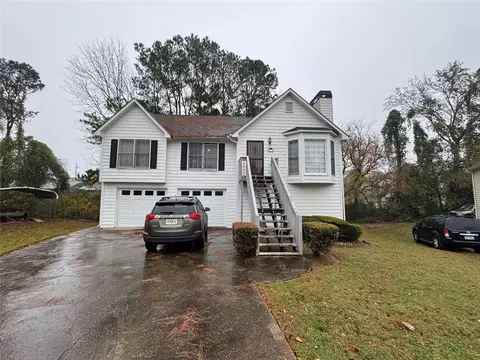 629 Lockhart Ct, Marietta, GA 30066