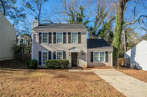 4626 Garden Hills Dr, Stone Mountain, GA 30083