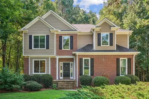 6650 Fairgreen Dr, Suwanee, GA 30024