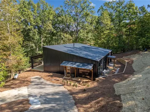652 Brandy Mountain Rd, Dahlonega, GA 30533