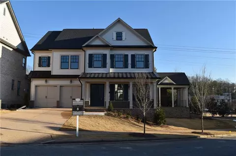 3065 Barnes Mill Ct, Roswell, GA 30075