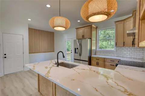 Kitchen - 520 Mountainview Dr, Covington, GA 30016 photo 6 of 6