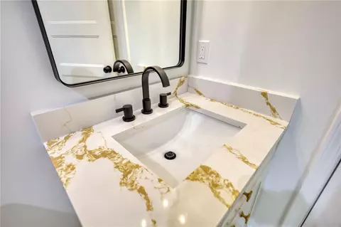 Bath - 520 Mountainview Dr, Covington, GA 30016 photo 5 of 5