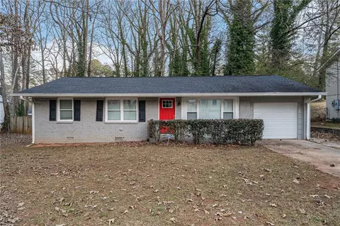 1512 Pine Glen Cir, Decatur, GA 30035