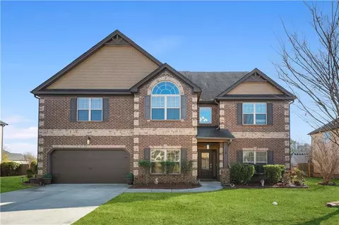 560 Besra Dr, Grayson, GA 30017