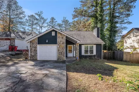 850 Kenwood Ln, Jonesboro, GA 30238