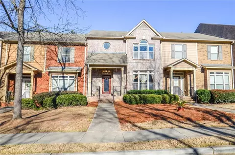 6161 Thorncrest Dr, Tucker, GA 30084