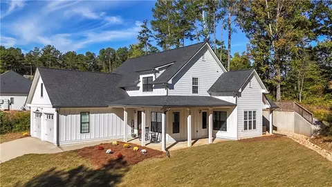43 Windmark Trl, Dallas, GA 30157