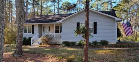 2613 Hewatt Rd, Snellville, GA 30039
