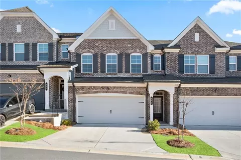 902 Edwin Ln, Sugar Hill, GA 30518
