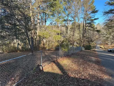 703 Crabapple Rd, Canton, GA 30114 photo 2