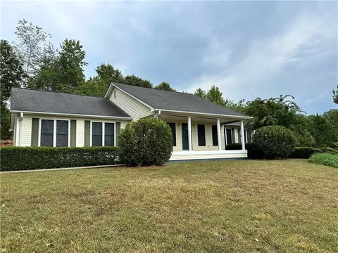 1793 Gene Nix Rd, Cleveland, GA 30528