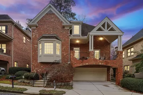 1135 Fairway Gdns NE, Atlanta, GA 30319