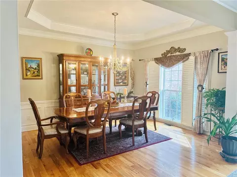 651 Hexham Ct, Suwanee, GA 30024 photo 3
