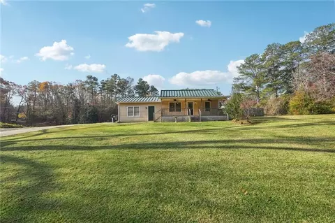 3245 Pope Rd, Douglasville, GA 30135