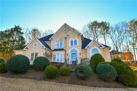 605 Rose Creek Cir, Duluth, GA 30097