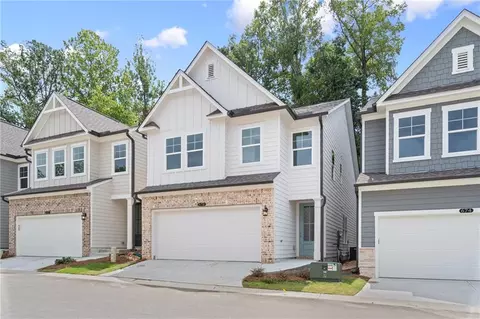 678 Smokey Quartz Way, Kennesaw, GA 30144