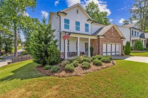 253 N Gwinnett St, Buford, GA 30518