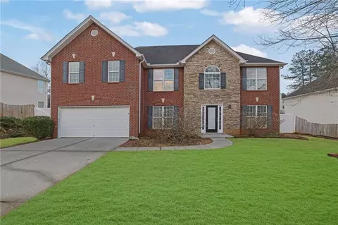 381 Paper Woods Dr, Lawrenceville, GA 30046