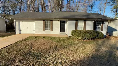 206 Sherwood Loop, Mcdonough, GA 30253