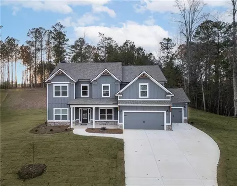 1056 Hawthorn Ct, Loganville, GA 30052
