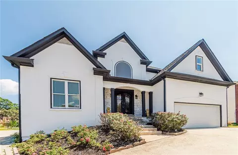 235 Ridge Bluff Ln, Suwanee, GA 30024