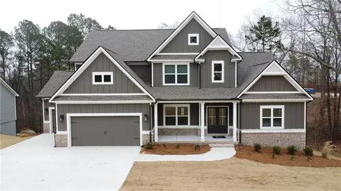 1037 Hawthorn Ct, Loganville, GA 30052