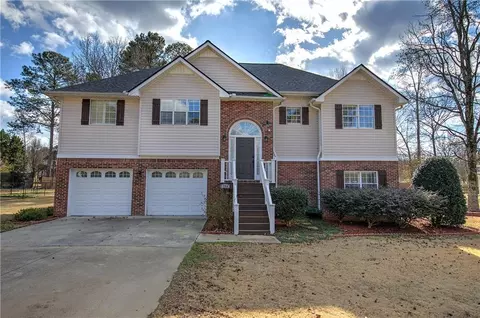 254 Wildwood Cir SE, Calhoun, GA 30701