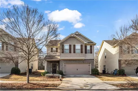 2199 Baywood Tree Ln, Snellville, GA 30078