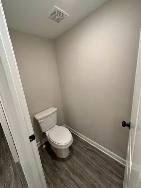 Bath - 1346 Lucan Ln #WC2.27, Lawrenceville, GA 30043 photo 4 of 6
