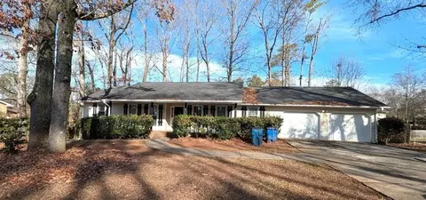 3340 Berkshire Bnd SE, Conyers, GA 30013