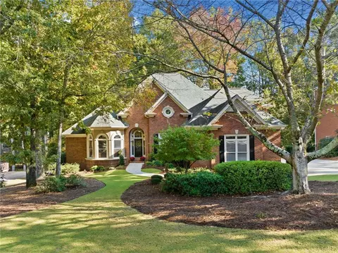 1115 River Laurel Dr, Suwanee, GA 30024