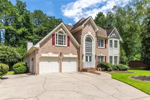 9165 Tuckerbrook Ln, Alpharetta, GA 30022