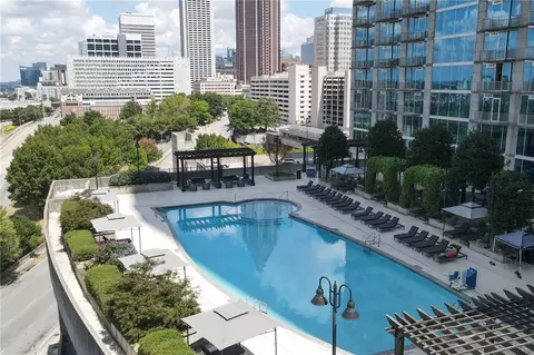 400 W Peachtree St NW #704, Atlanta, GA 30308