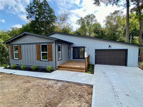 3055 Highland Dr, Smyrna, GA 30080