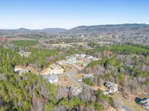2060 Deer Xing, Rocky Face, GA 30740