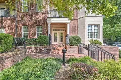 3635 E Paces Cir #1119, Atlanta, GA 30326