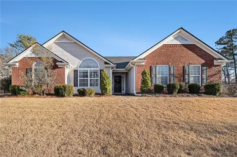 144 Kyles Cir, Hiram, GA 30141