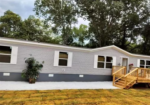 5610 Betty Ln, Dawsonville, GA 30534