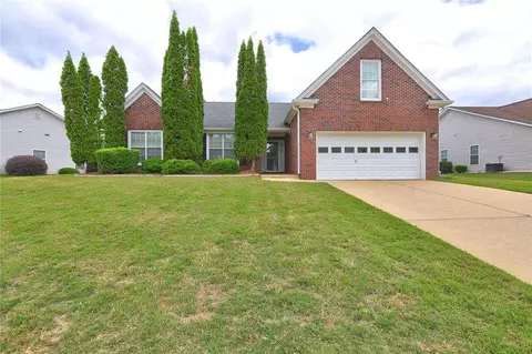 160 Valley Brook Dr, Covington, GA 30016