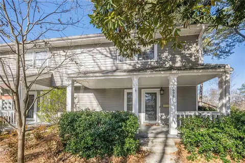 2698 Farmstead Rd SE, Smyrna, GA 30080