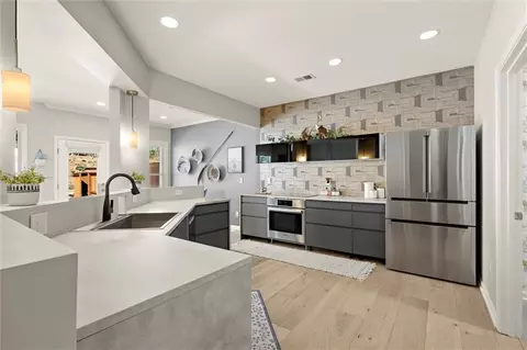 1520 Winshire Cv, Alpharetta, GA 30004