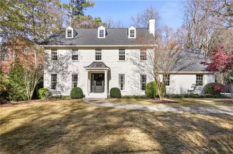 485 Tanacrest Dr, Atlanta, GA 30328