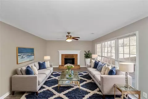 3354 Mosswood Ln, Rex, GA 30273 photo 9