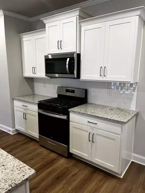 4035 Cavalier Way, Duluth, GA 30097 photo 5