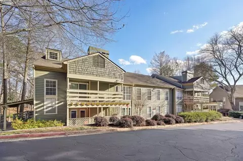 110 Riverview Dr SE, Marietta, GA 30067