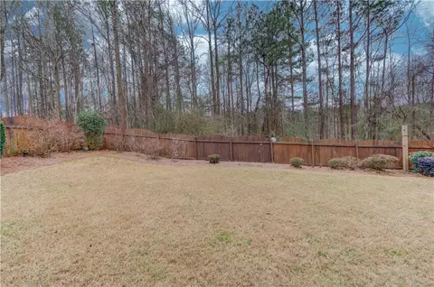 Exterior - 3090 Oak Hampton Way, Duluth, GA 30096 photo 7 of 10