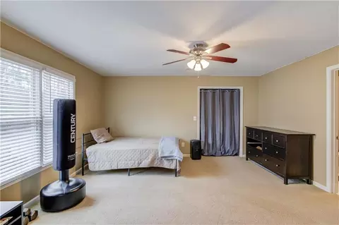 Bedroom - 3090 Oak Hampton Way, Duluth, GA 30096 photo 8 of 12