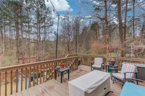 Exterior - 3090 Oak Hampton Way, Duluth, GA 30096 photo 3 of 10